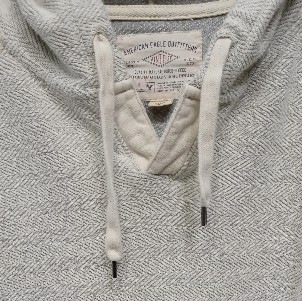 American Eagle hoodie - Picture 3 of 4